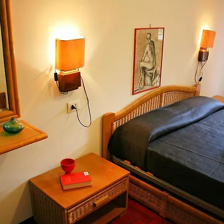 Locazione Turistica Giardino.3 *